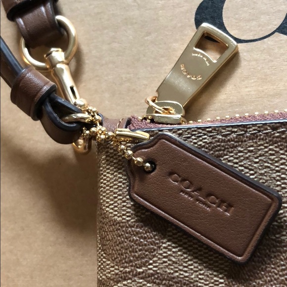 Coach wristlet clutch bag - Picture 2 of 7